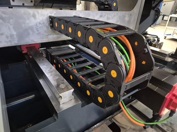 Yodel Heavy Duty PA66 GF Glass Fiber Reinforced Cable Carrier