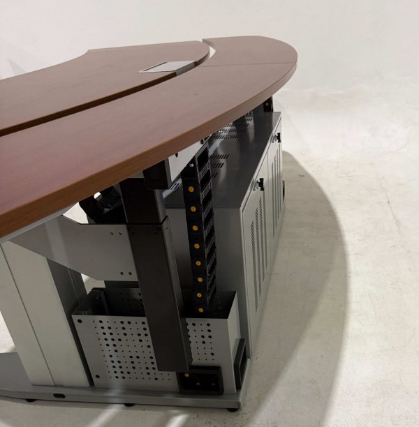 Yodel Lightweight PA66 Nylon Cable Carrier Installed on Automation Control Console