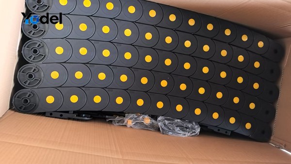 65x100 bridge plastic cable carrier neatly organized and packed in carton for export