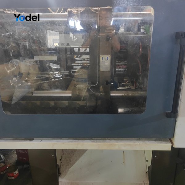 Injection Molding Workshop - Cable Carrier Production 200mm radius cable carrier 48x150 precision injection molding production workshop