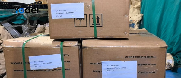 Export carton packaging of 35x50 high speed silent cable carriers prepared by cable drag chain manufacturer