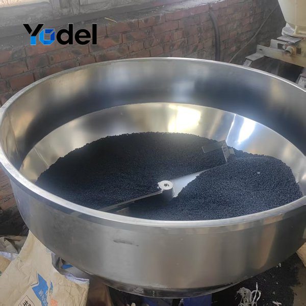 PA66 glass fiber raw material compounding and mixing for flexible cable carrier production